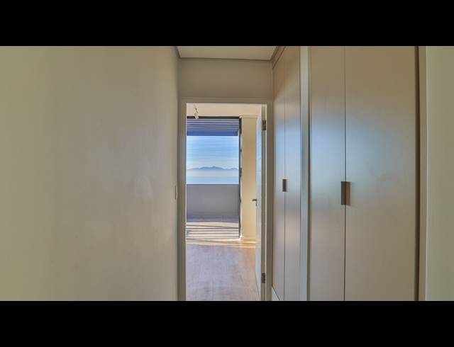 2 BEDROOM APARTMENT FOR SALE IN MUIZENBERG